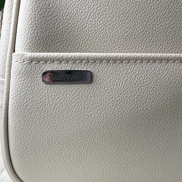 Vintage Samsonite Saturn II Shoulder Bag 15 x 11 x 5 Cream Adjustable Strap - Picture 5 of 12